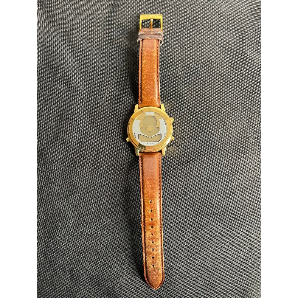 Disney Mickey Mouse Vintage Digital‎ Watch Gold Tone Brown Leather RAS002